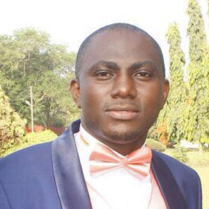Dr Bertrand Agilinko